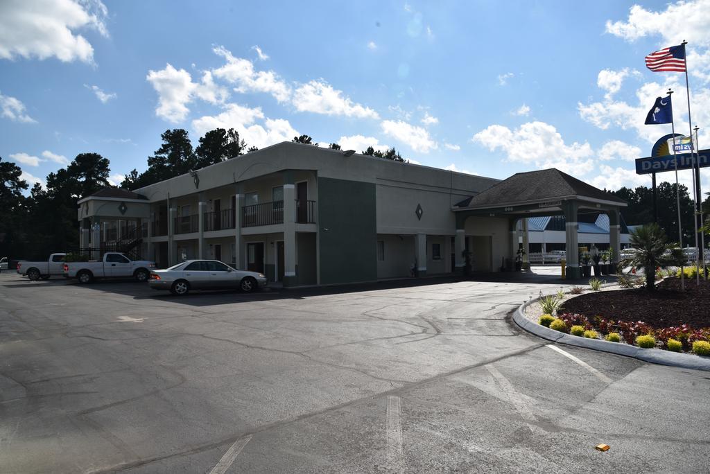 Days Inn By Wyndham Goose Creek North Charleston Exterior foto